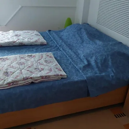 4 - 2 Story Kuckovic Διαμέρισμα *